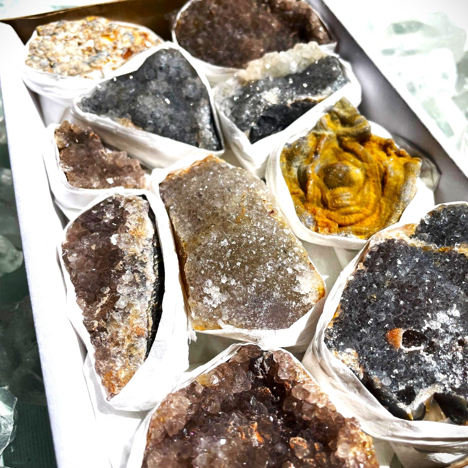 Druzy Quartz Cluster Tray - Small Druzy Quartz Cluster Tray - Small